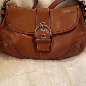 Coach leather shoulder bag